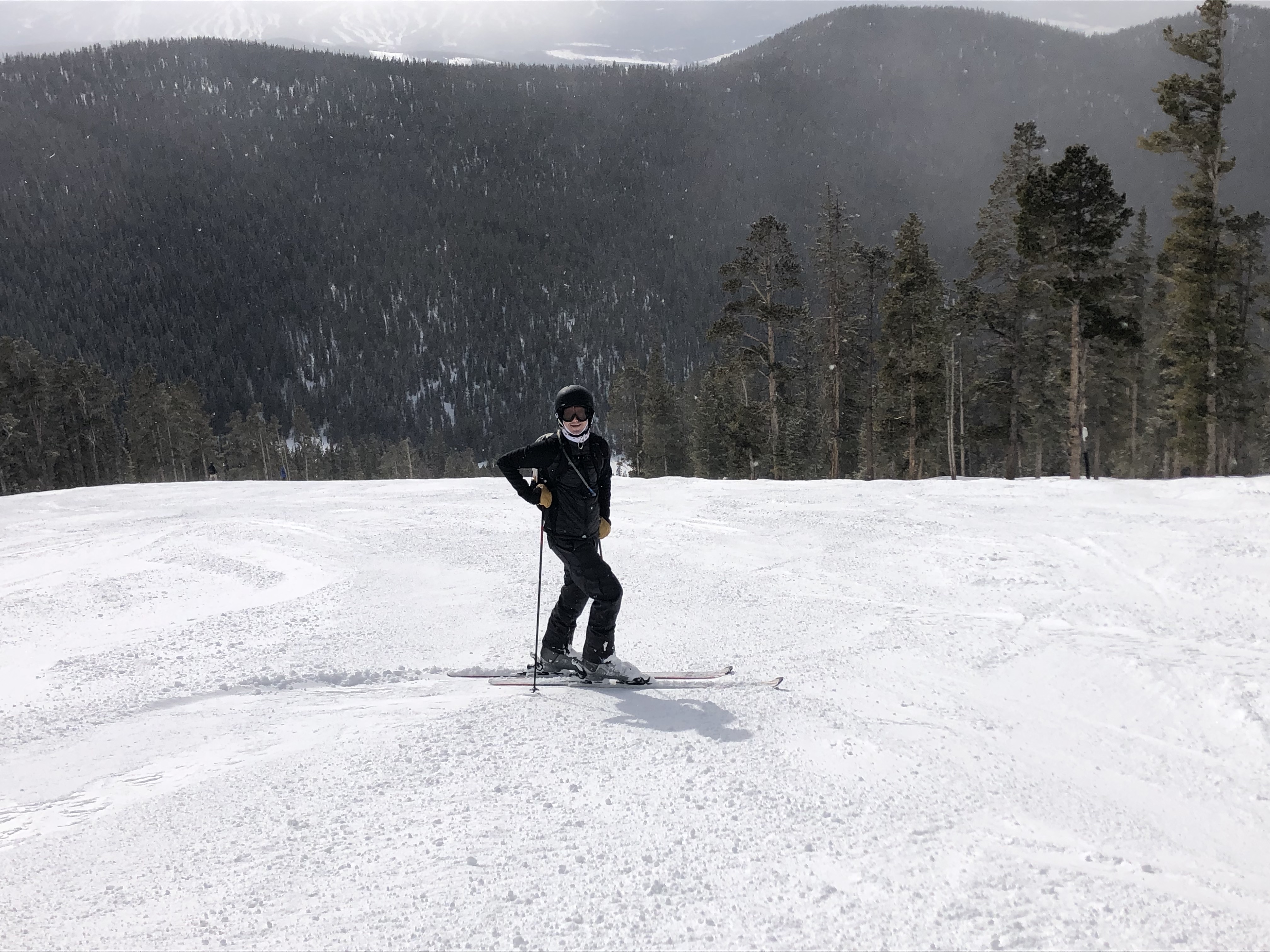 Joe skiing